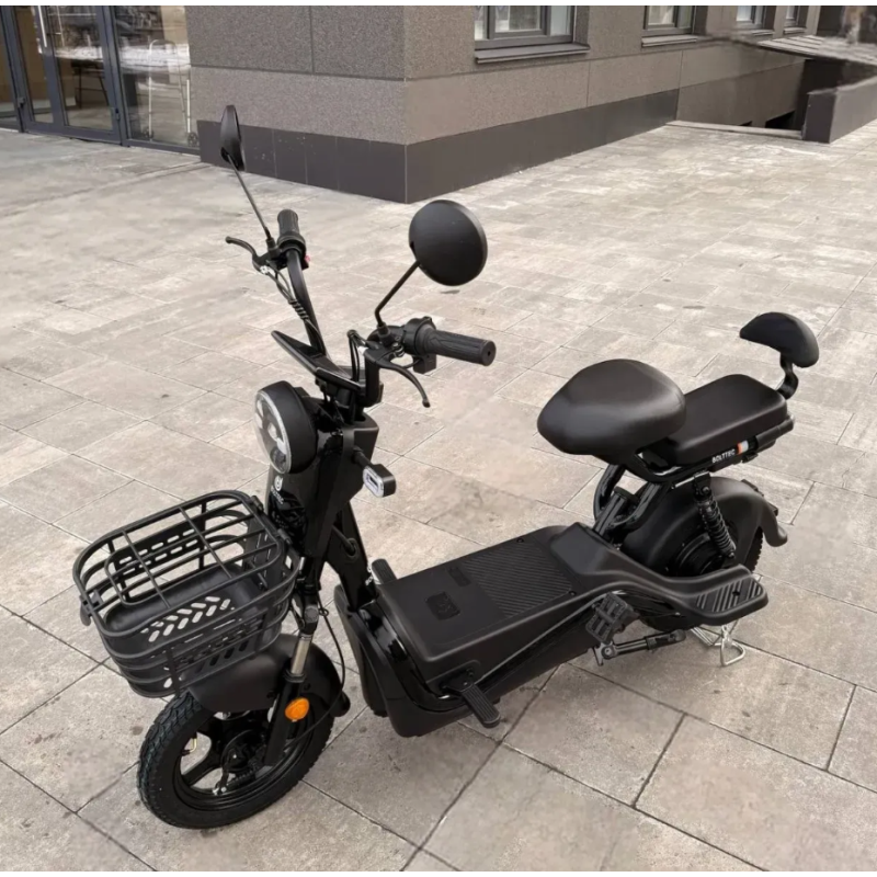 Електроскутер VOLTO BOLTTEC Edge 800W 48V 15Ah 14" (2025)