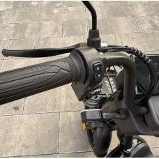 Електроскутер VOLTO BOLTTEC Edge 800W 48V 15Ah 14" (2025)